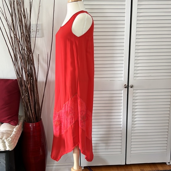 Light Summer dress - Picture 2 of 4